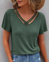 Nora | Einfarbiges T-Shirt mit V-Ausschnitt