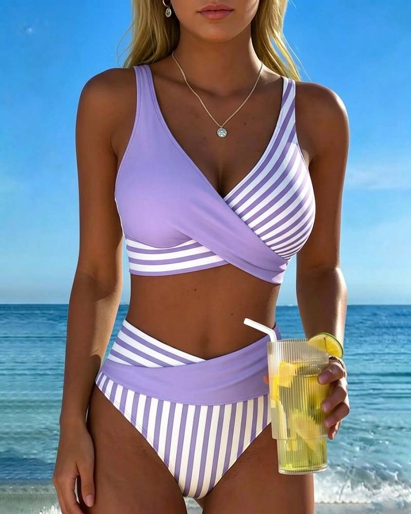 Alina | Bikini mit gekreuztem Streifendruck