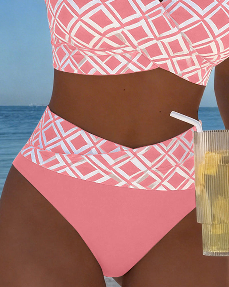 Noemi | Zweiteiliger Bikini mit BH-Schnitt und Diamantmuster