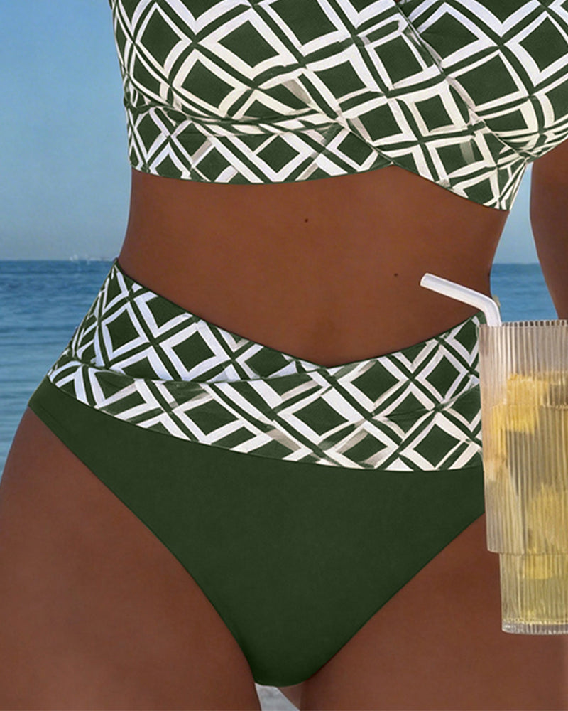 Noemi | Zweiteiliger Bikini mit BH-Schnitt und Diamantmuster