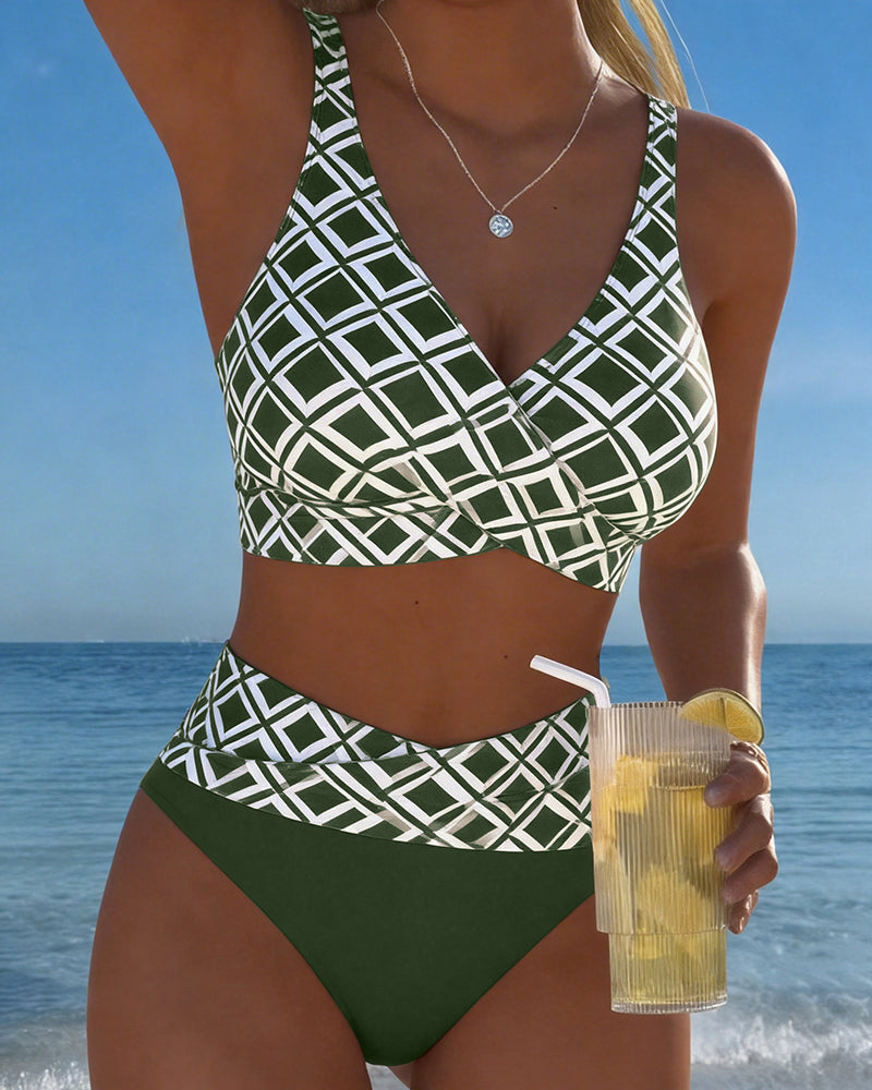 Noemi | Zweiteiliger Bikini mit BH-Schnitt und Diamantmuster