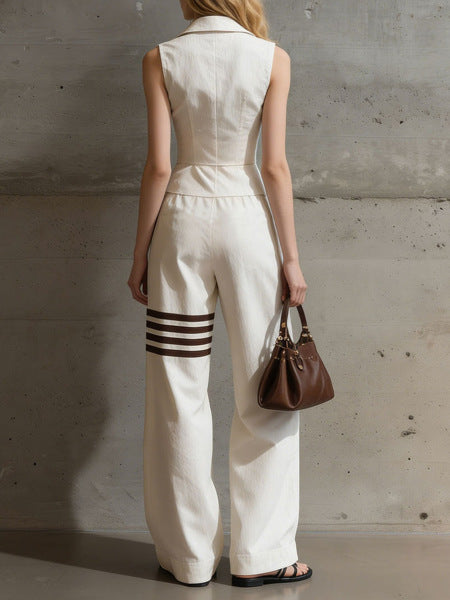 Tailliertes Hemd mit Knopfleiste und Hose mit geradem Bein